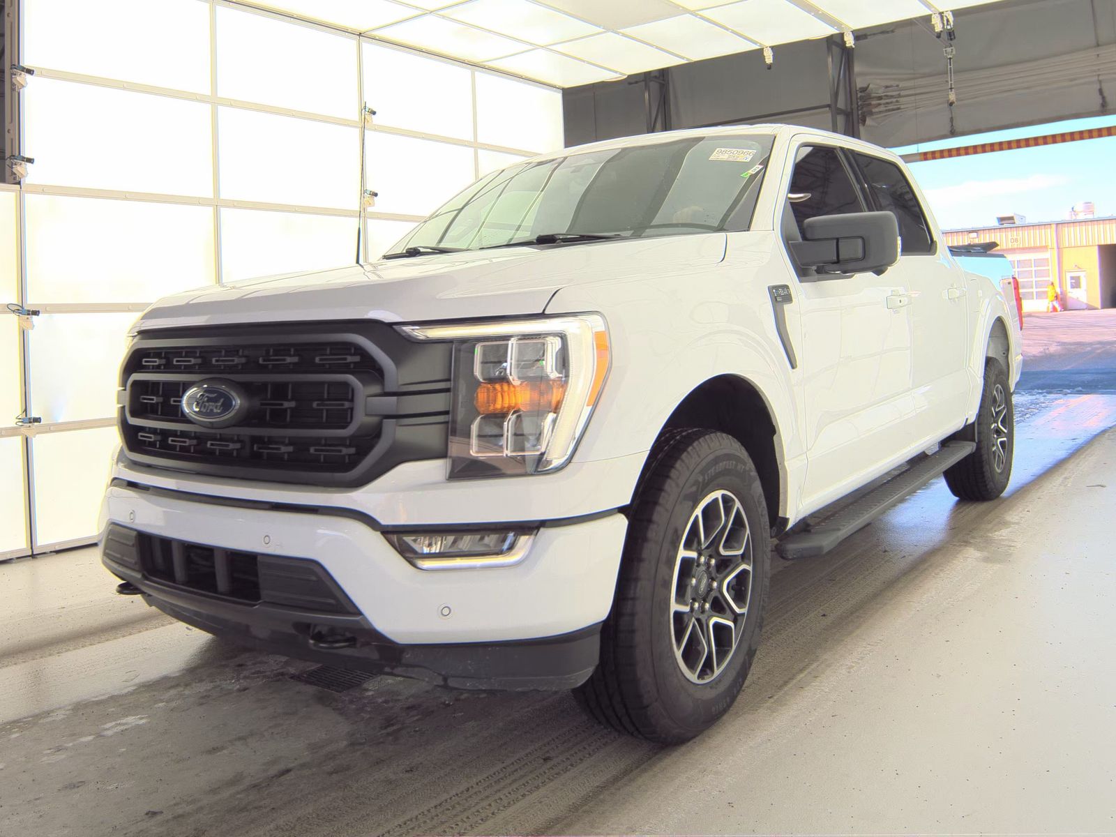 2023 Ford F-150 XLT AWD