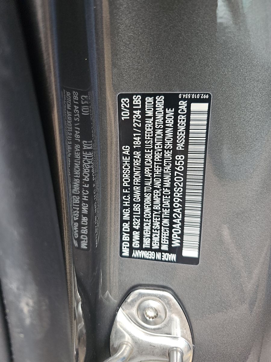 2024 Porsche 911 Carrera RWD