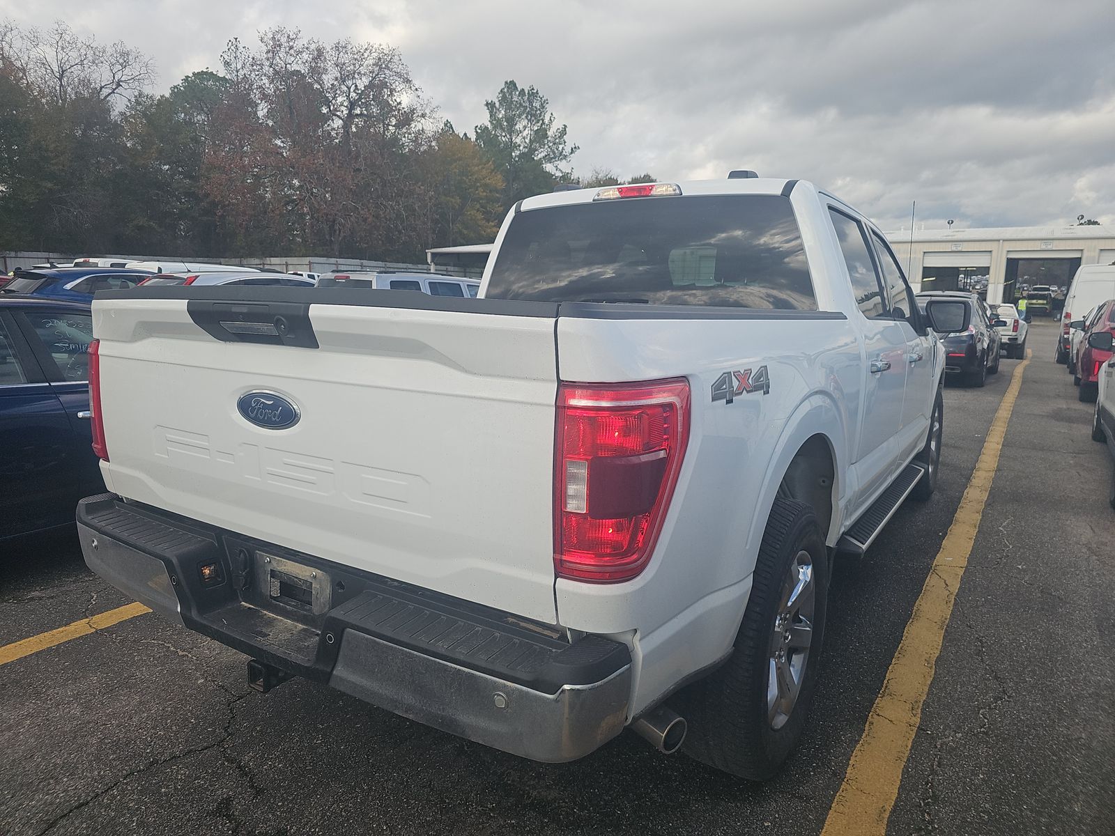 2023 Ford F-150 XLT AWD