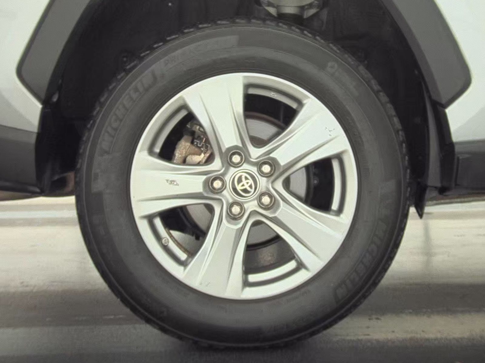 2024 Toyota RAV4 Hybrid LE AWD