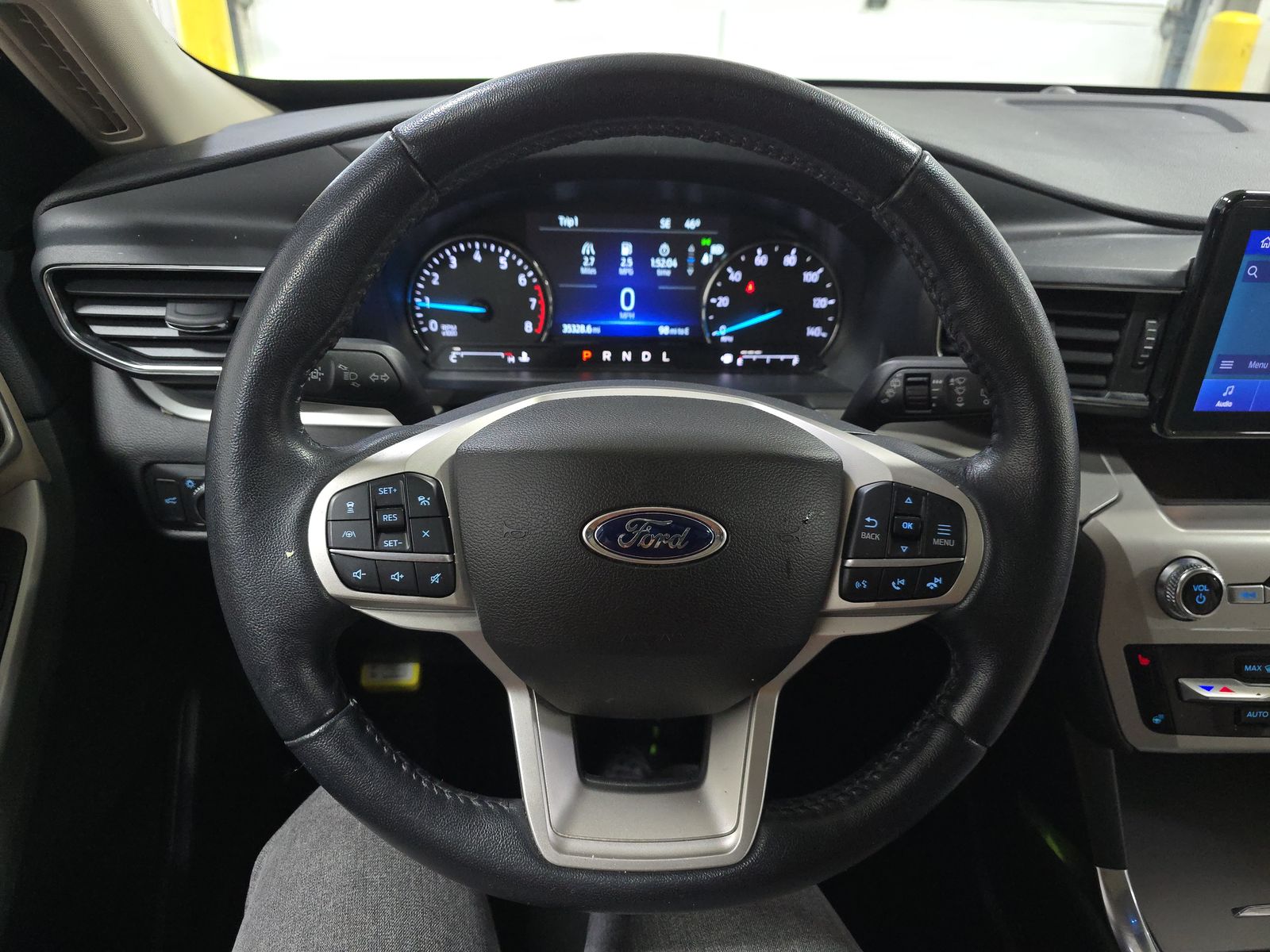 2022 Ford Explorer XLT AWD