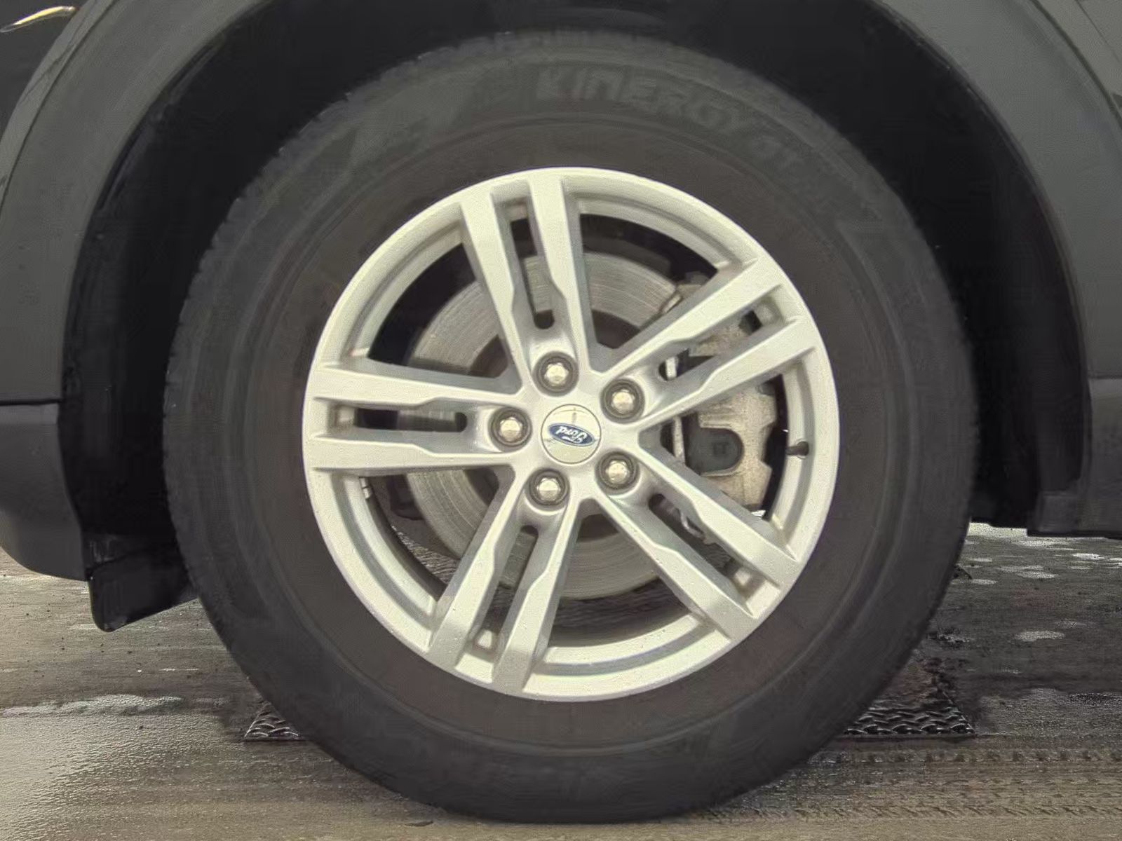 2022 Ford Explorer XLT AWD