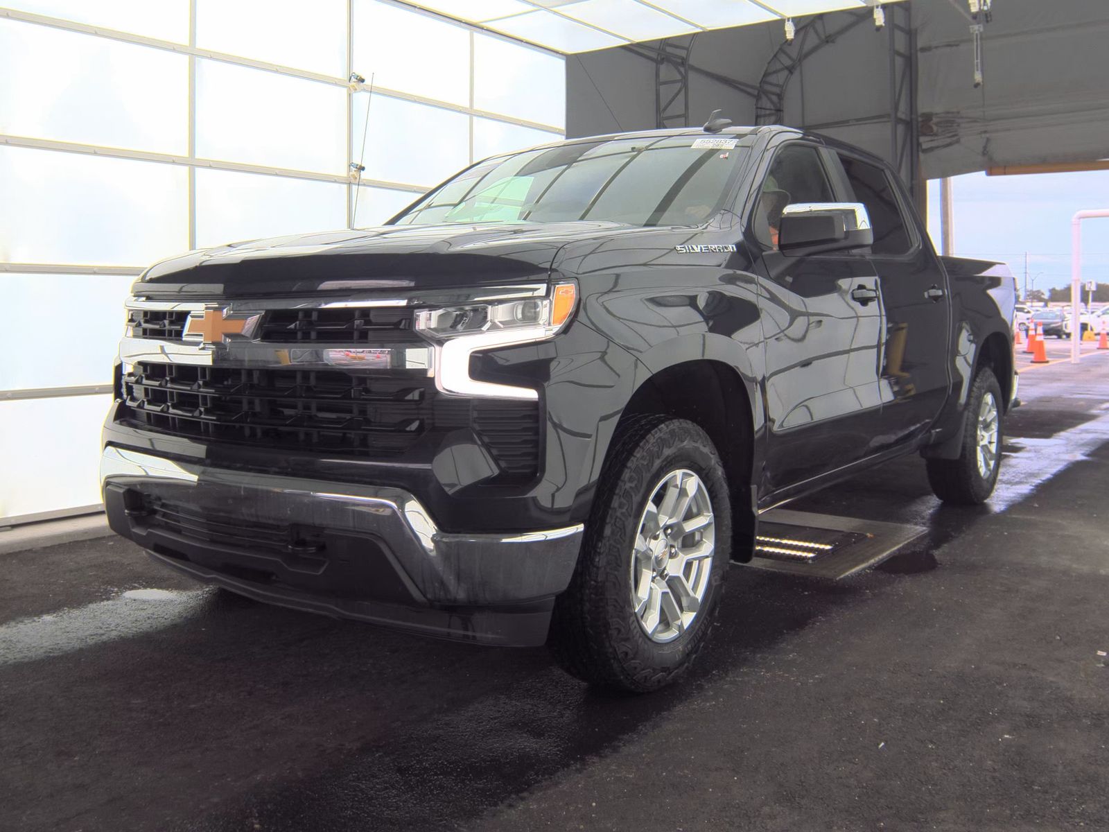 2024 Chevrolet Silverado 1500 LT AWD