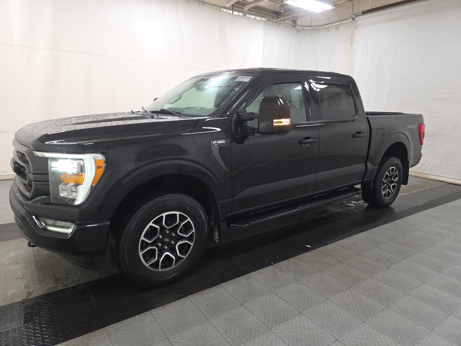 2023 Ford F-150 XLT AWD