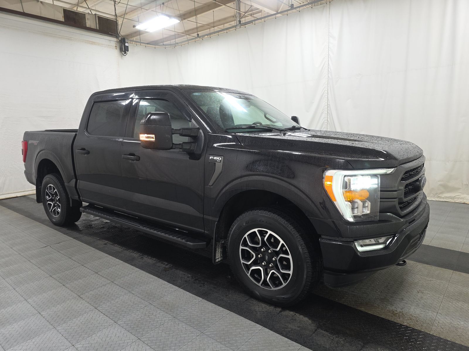 2023 Ford F-150 XLT AWD