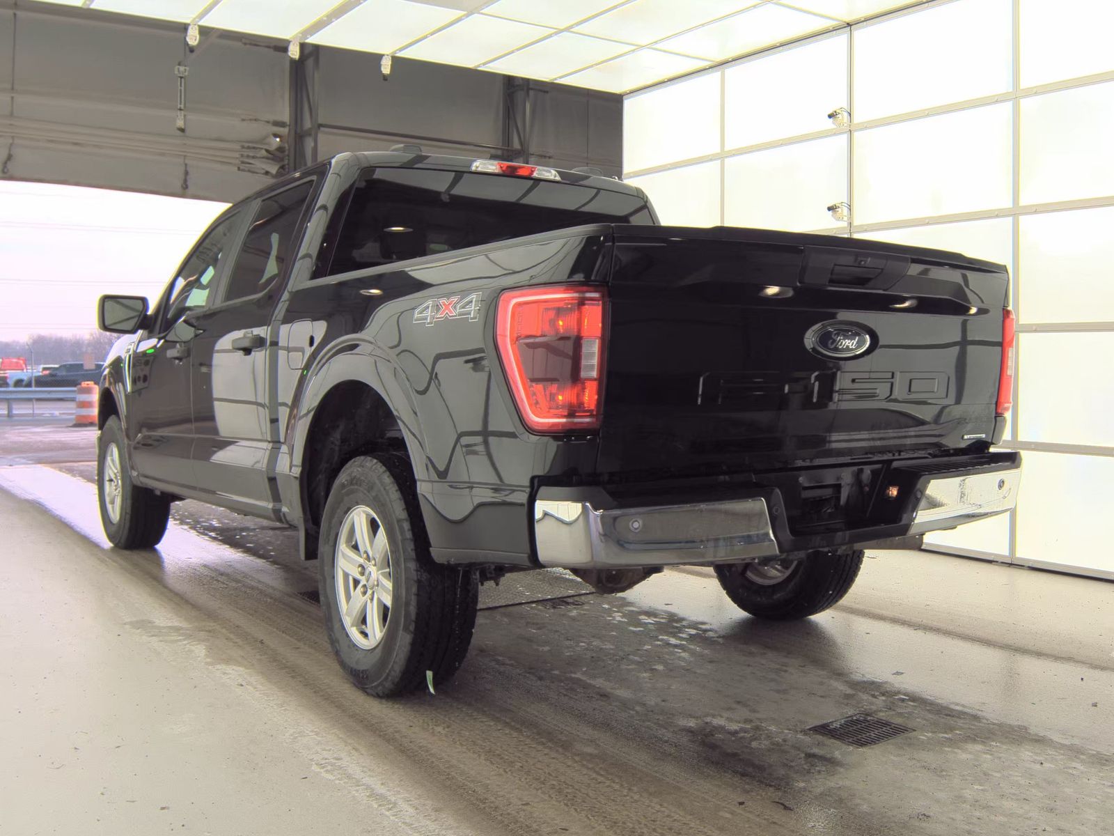 2023 Ford F-150 XLT AWD