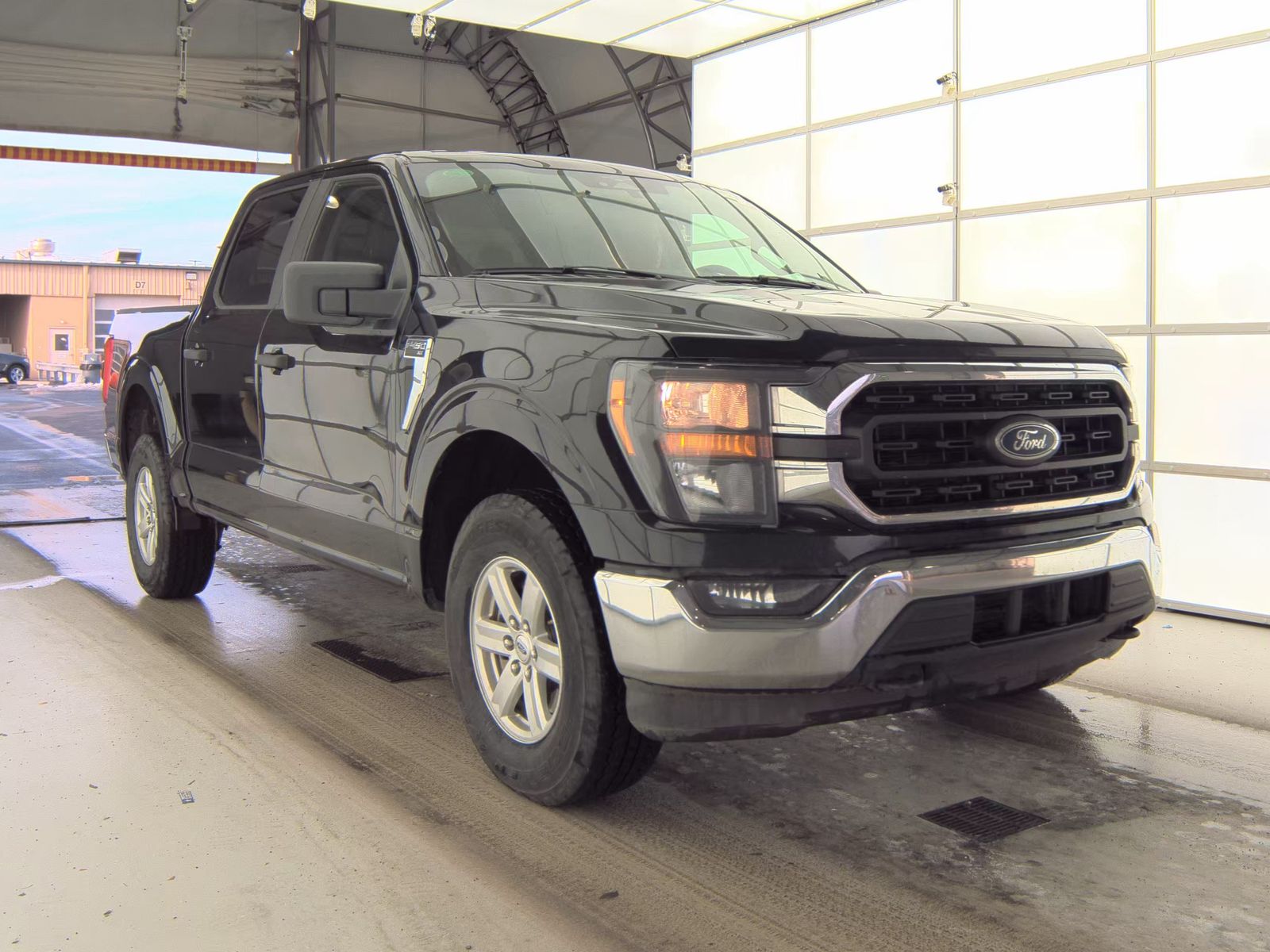 2023 Ford F-150 XLT AWD