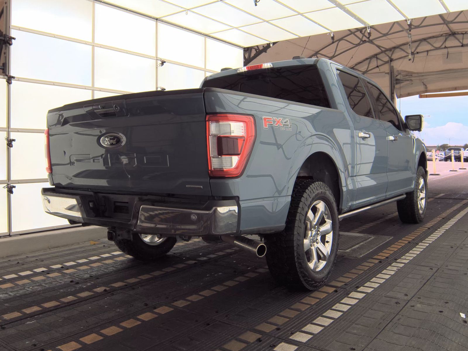 2023 Ford F-150 Lariat AWD
