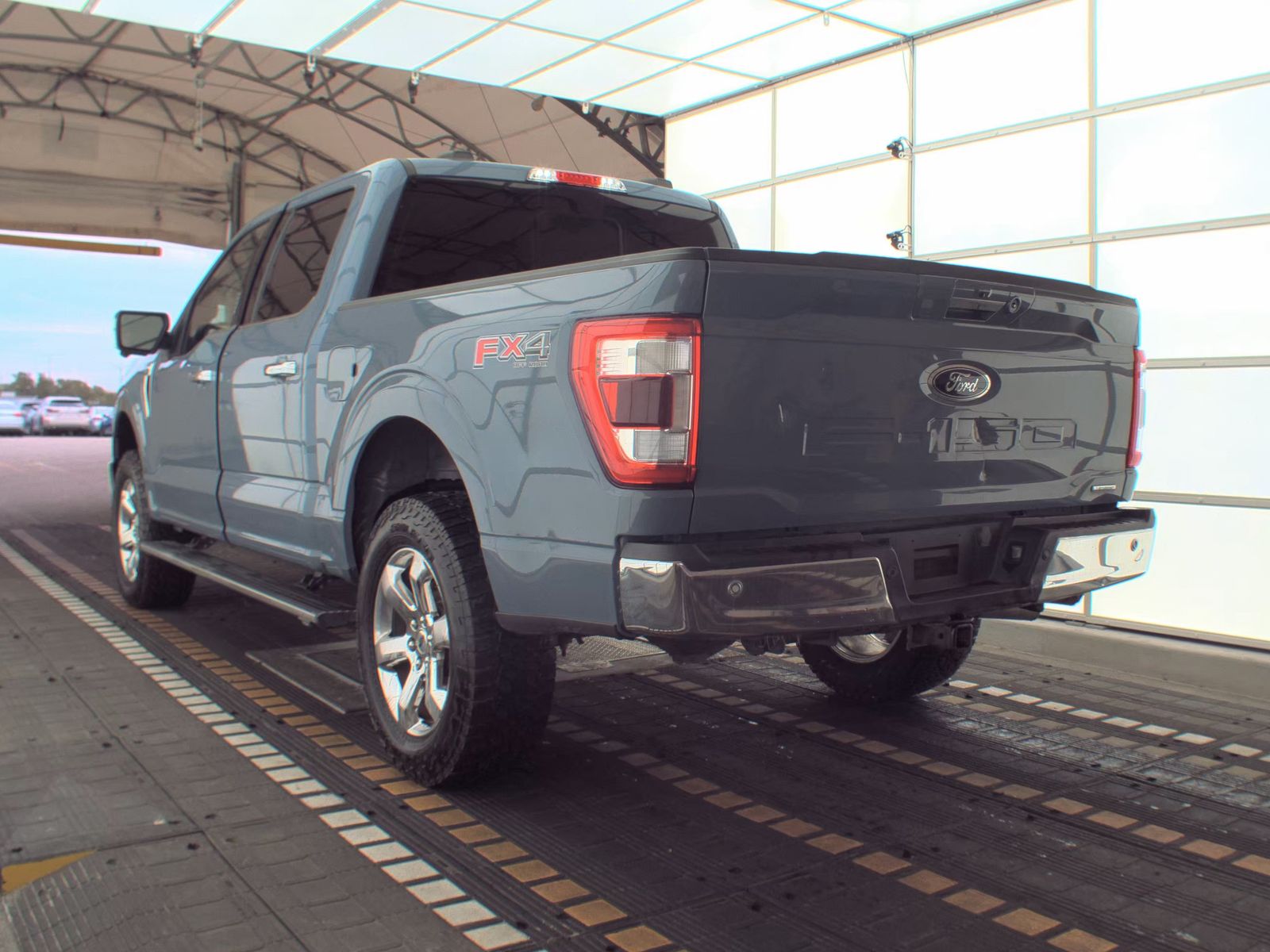 2023 Ford F-150 Lariat AWD