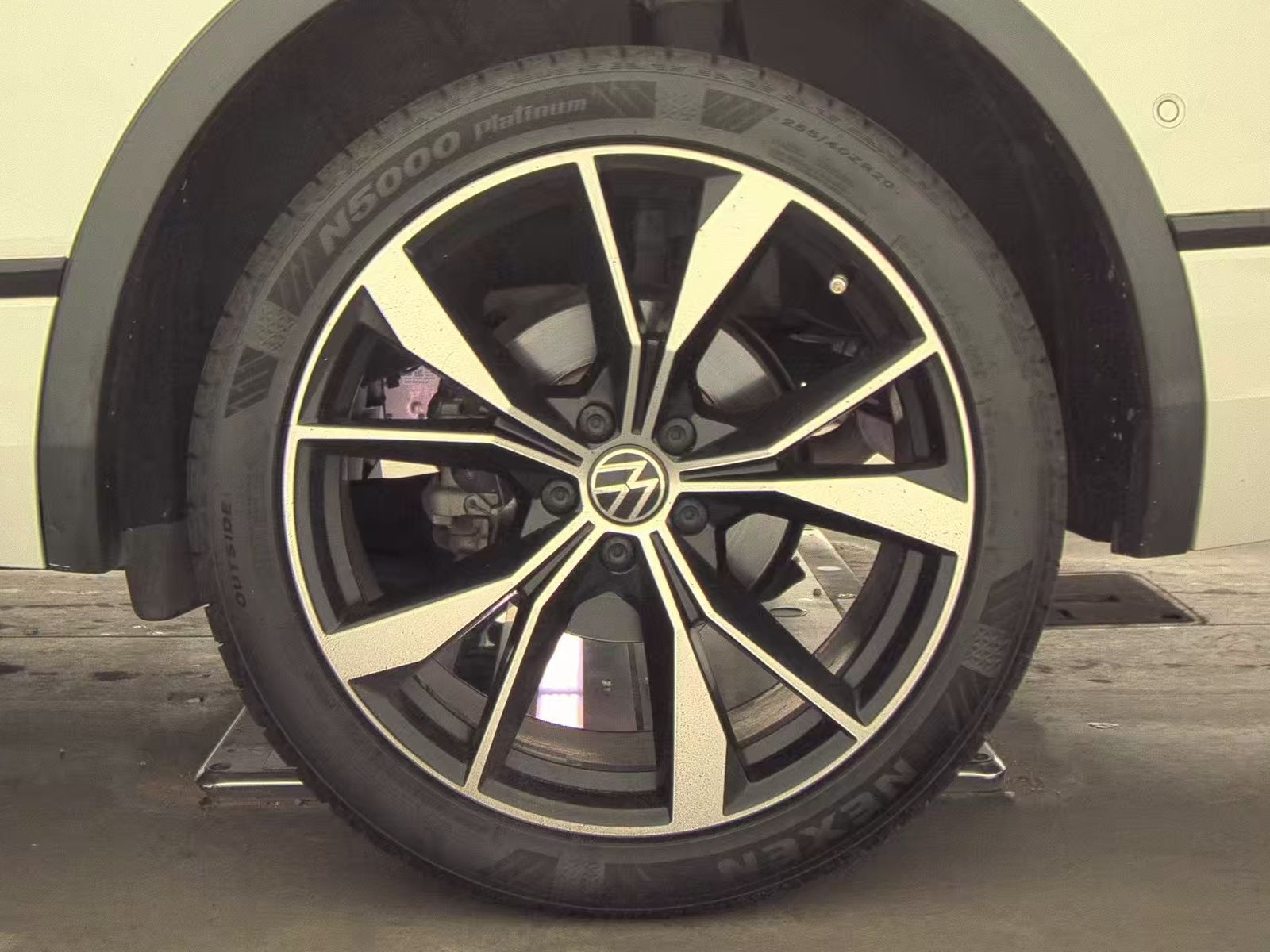 2022 Volkswagen Tiguan 2.0T SEL R-Line AWD