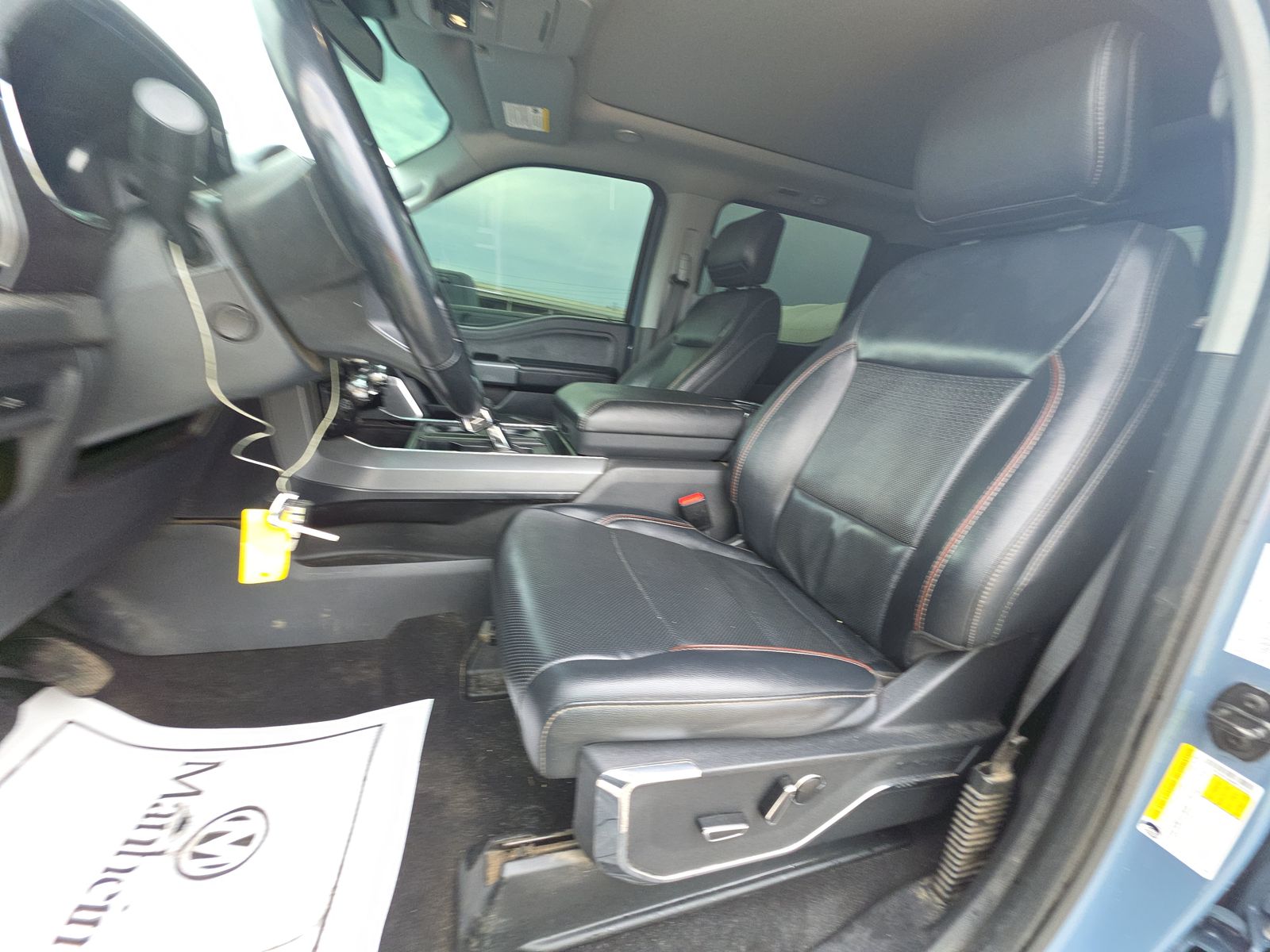 2023 Ford F-150 Lariat AWD