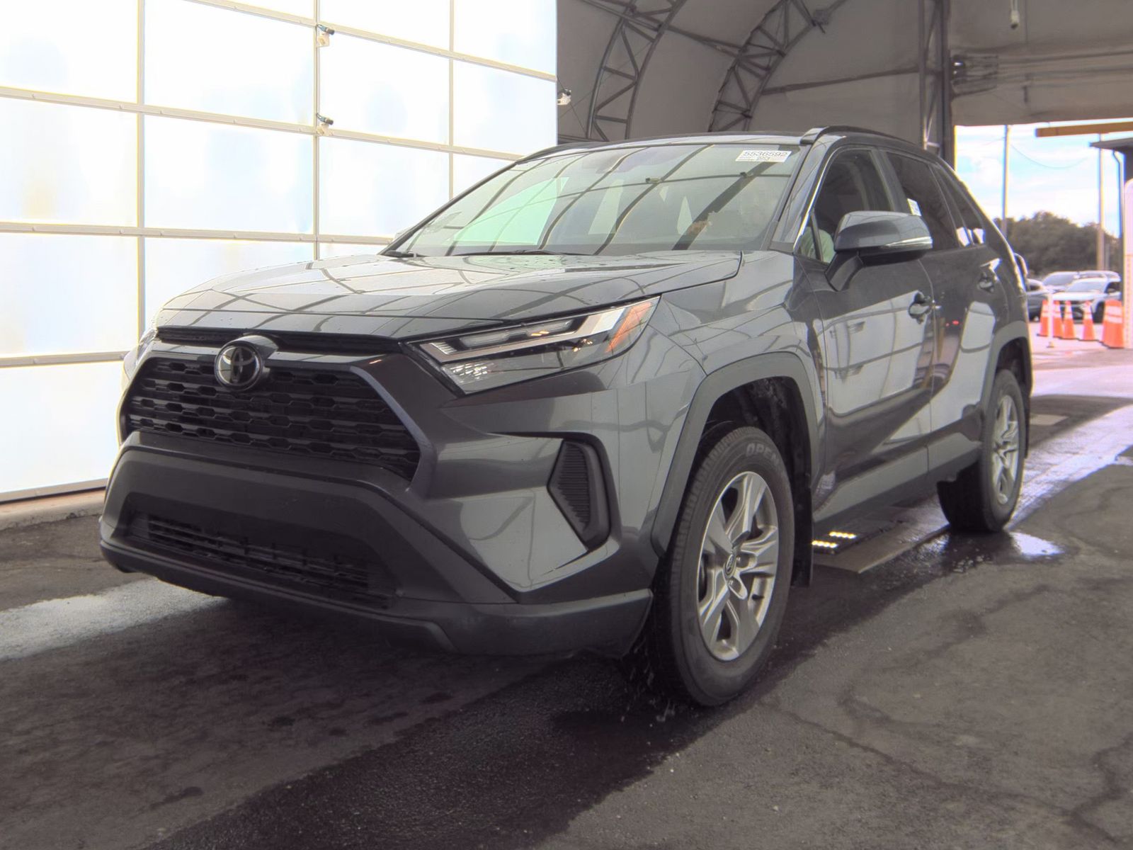 2024 Toyota RAV4 XLE FWD