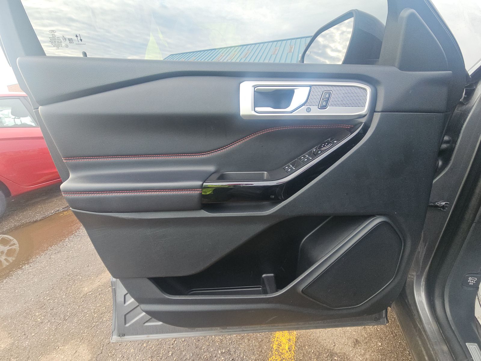 2023 Ford Explorer ST-Line AWD