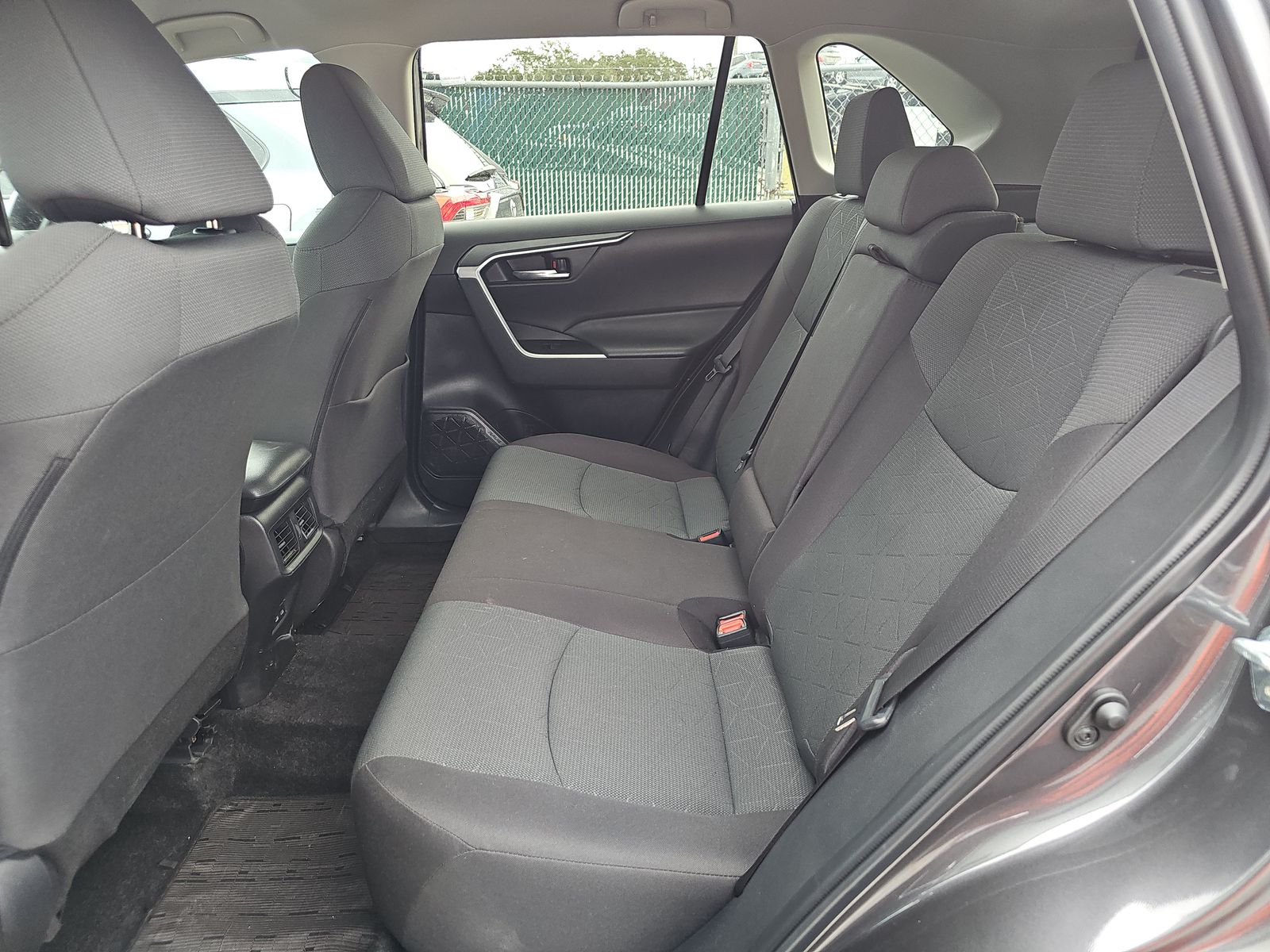 2024 Toyota RAV4 XLE FWD