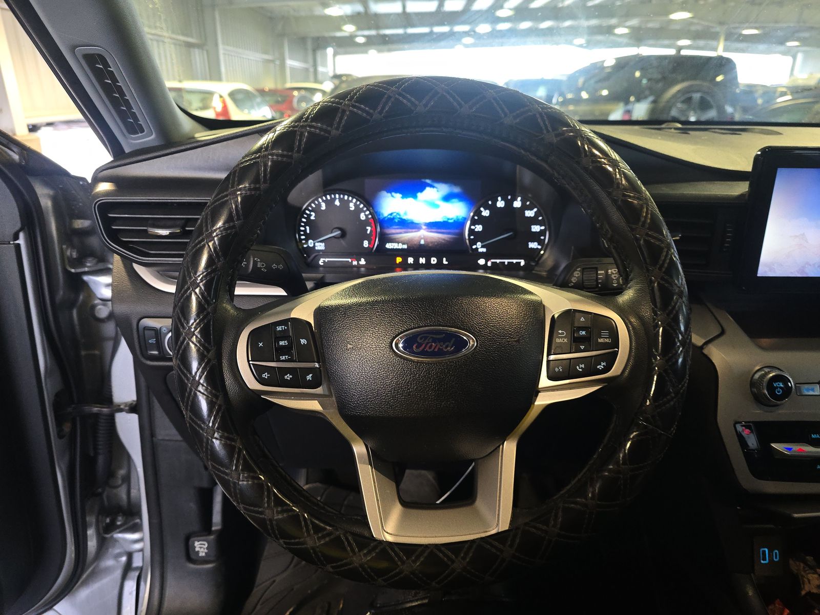 2024 Ford Explorer XLT AWD