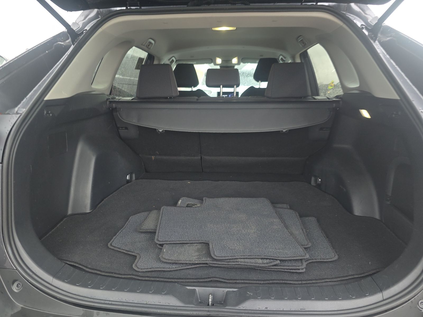 2024 Toyota RAV4 Hybrid LE AWD