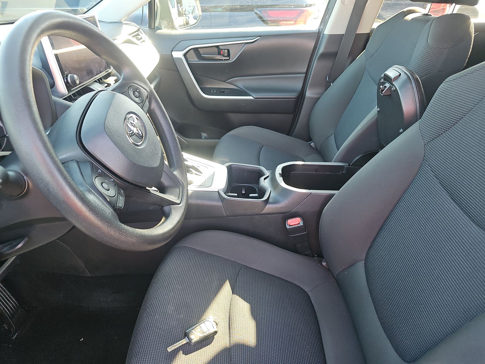 2024 Toyota RAV4 Hybrid LE AWD