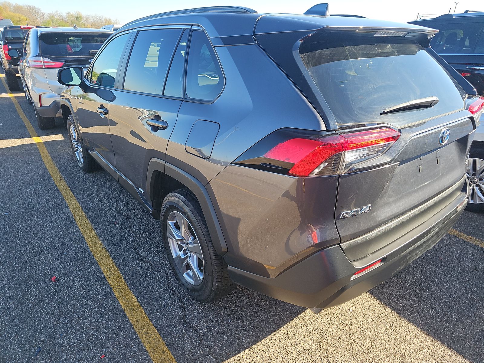 2024 Toyota RAV4 Hybrid LE AWD