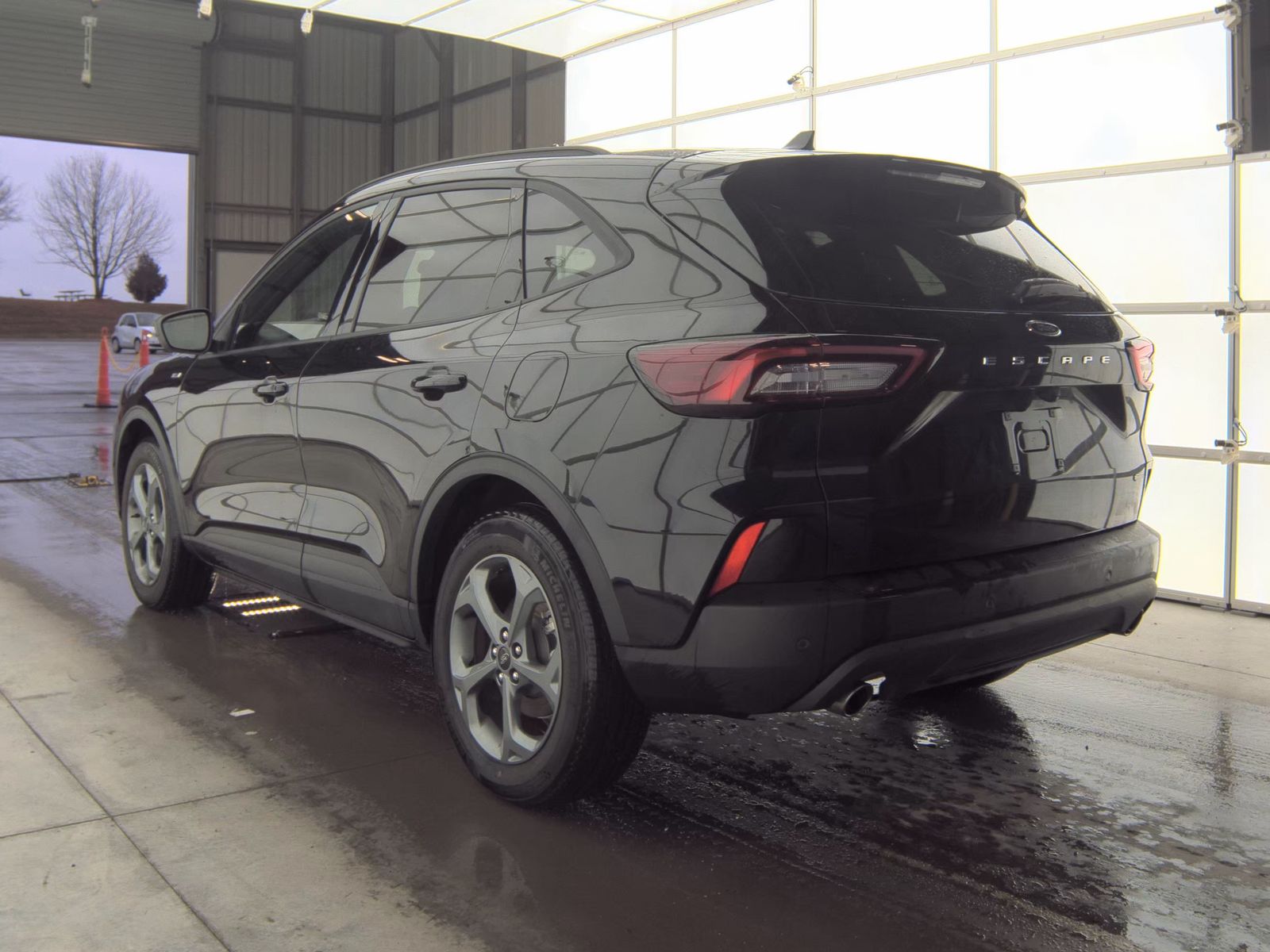 2025 Ford Escape Hybrid ST-Line FWD