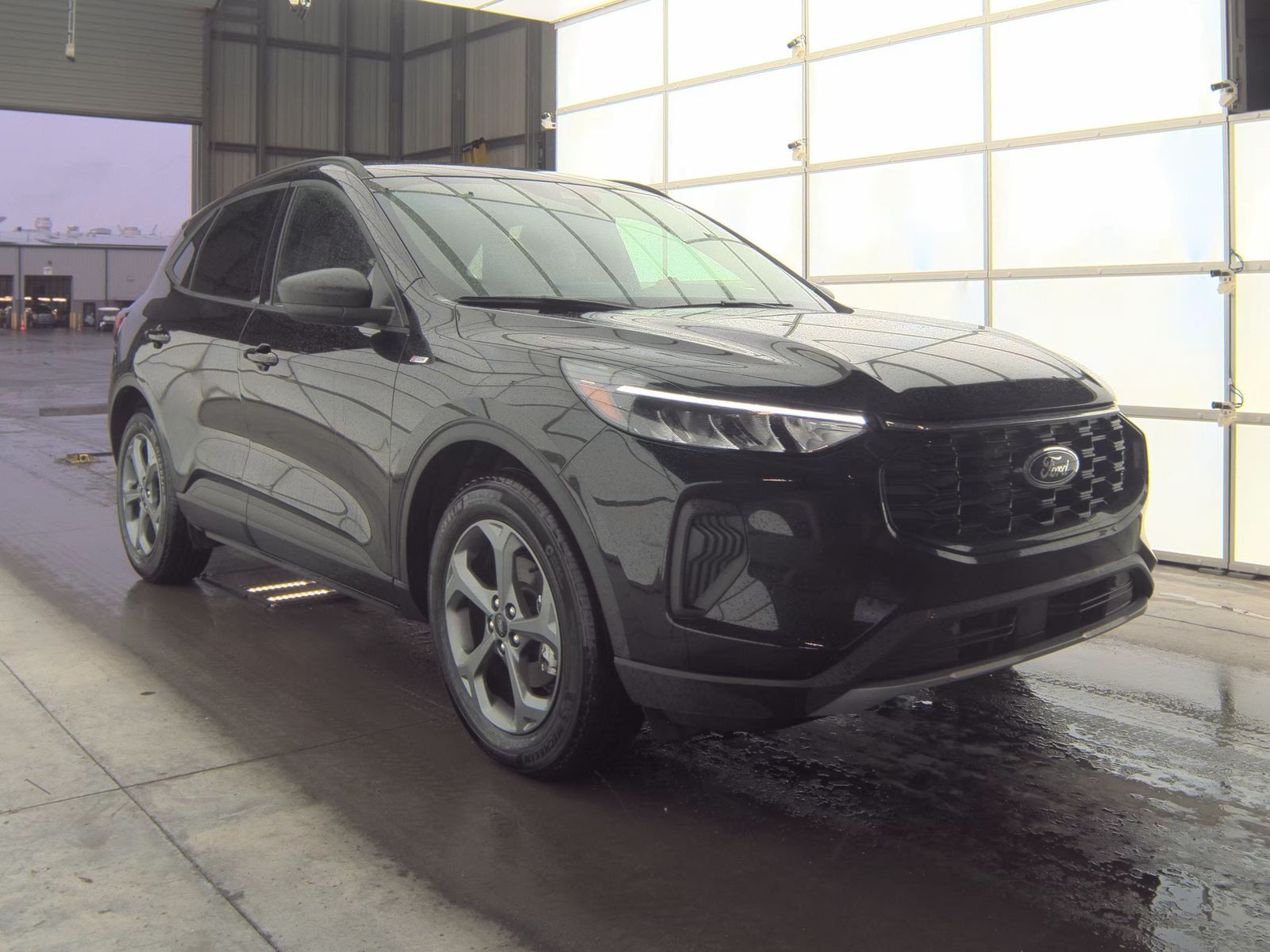 2025 Ford Escape Hybrid ST-Line FWD