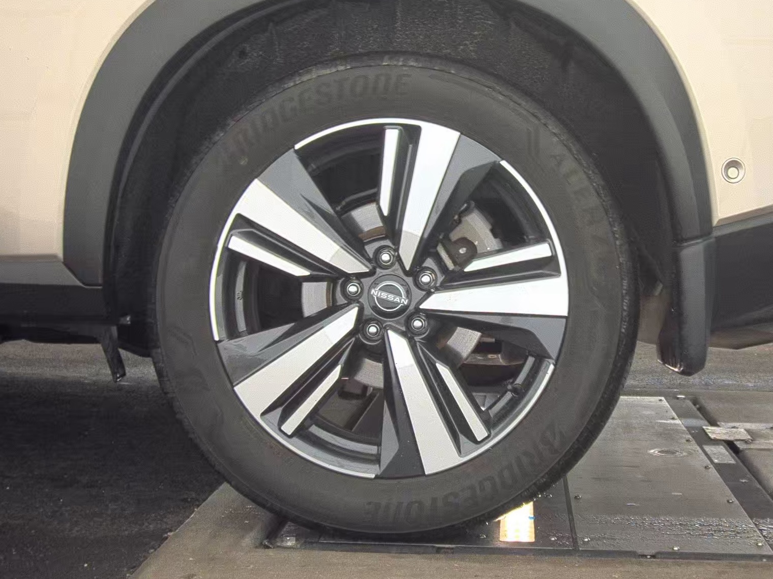 2023 Nissan Rogue SL AWD