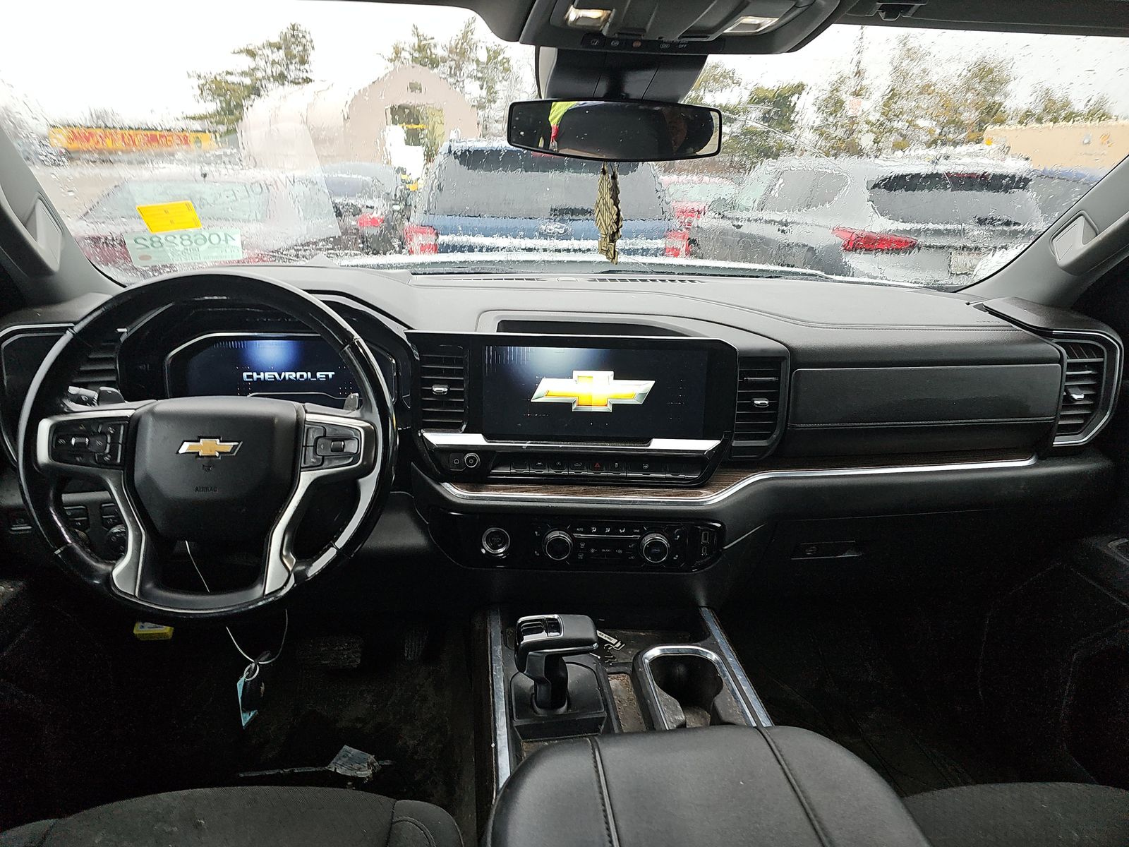 2023 Chevrolet Silverado 1500 LT AWD