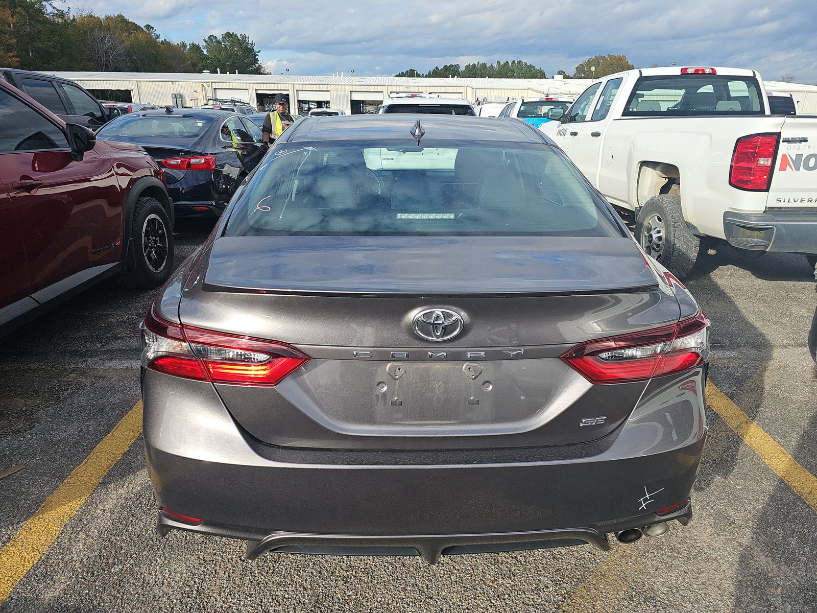 2024 Toyota Camry SE FWD