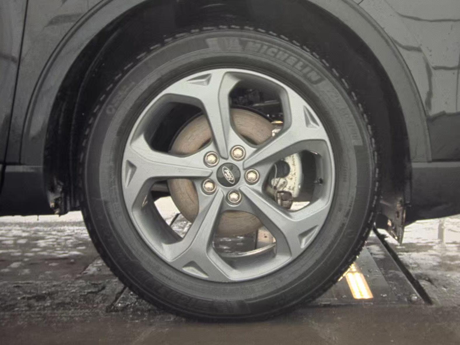 2025 Ford Escape Hybrid ST-Line Elite AWD