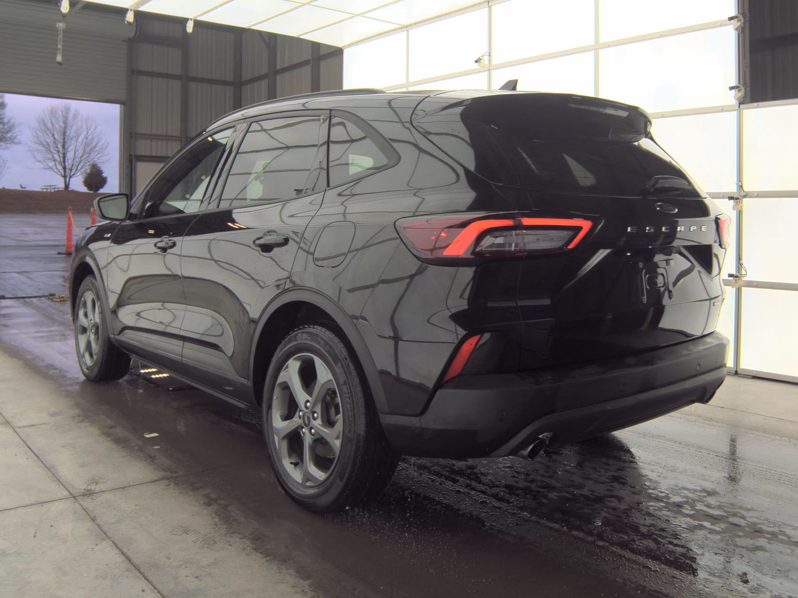 2025 Ford Escape Hybrid ST-Line Elite AWD