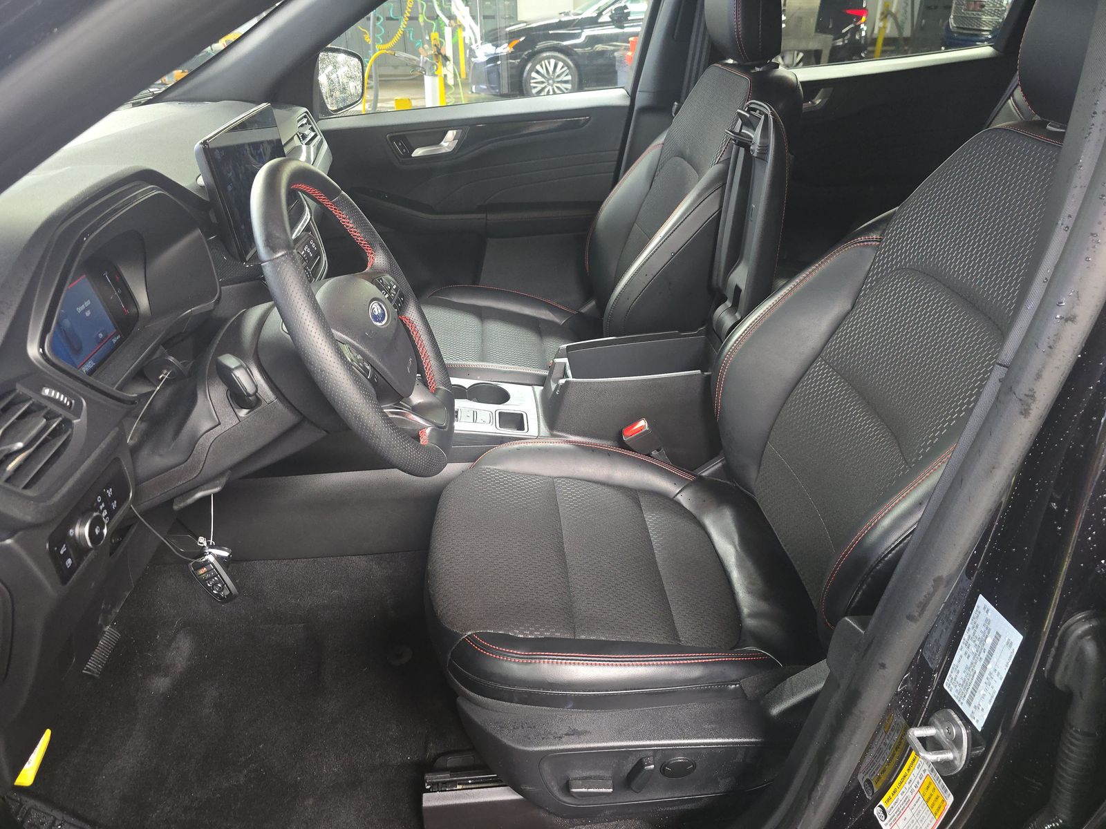 2025 Ford Escape Hybrid ST-Line Elite AWD