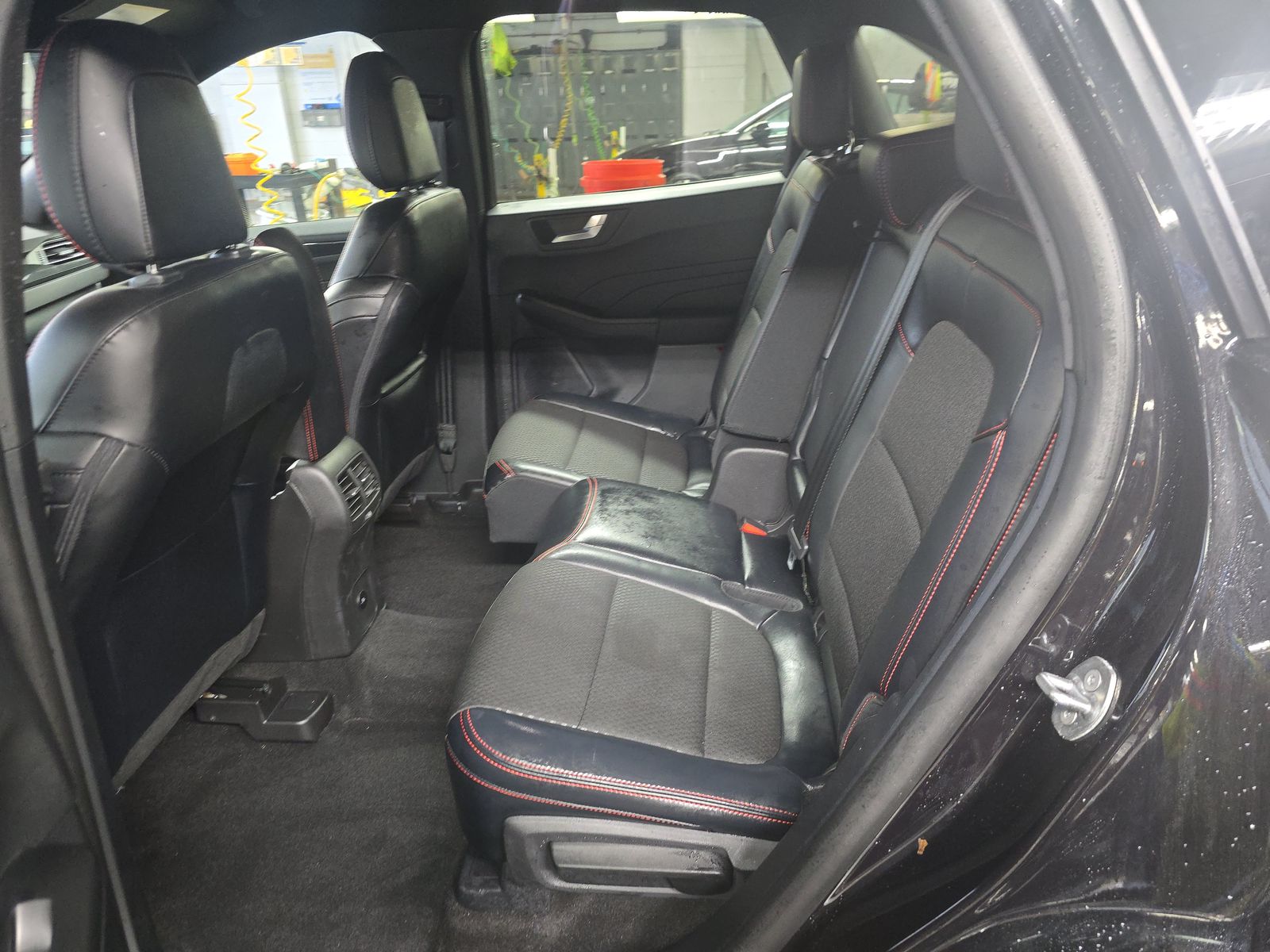 2025 Ford Escape Hybrid ST-Line Elite AWD