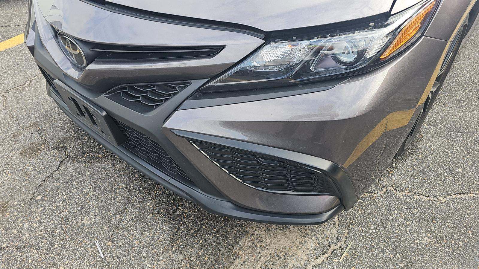 2024 Toyota Camry SE FWD