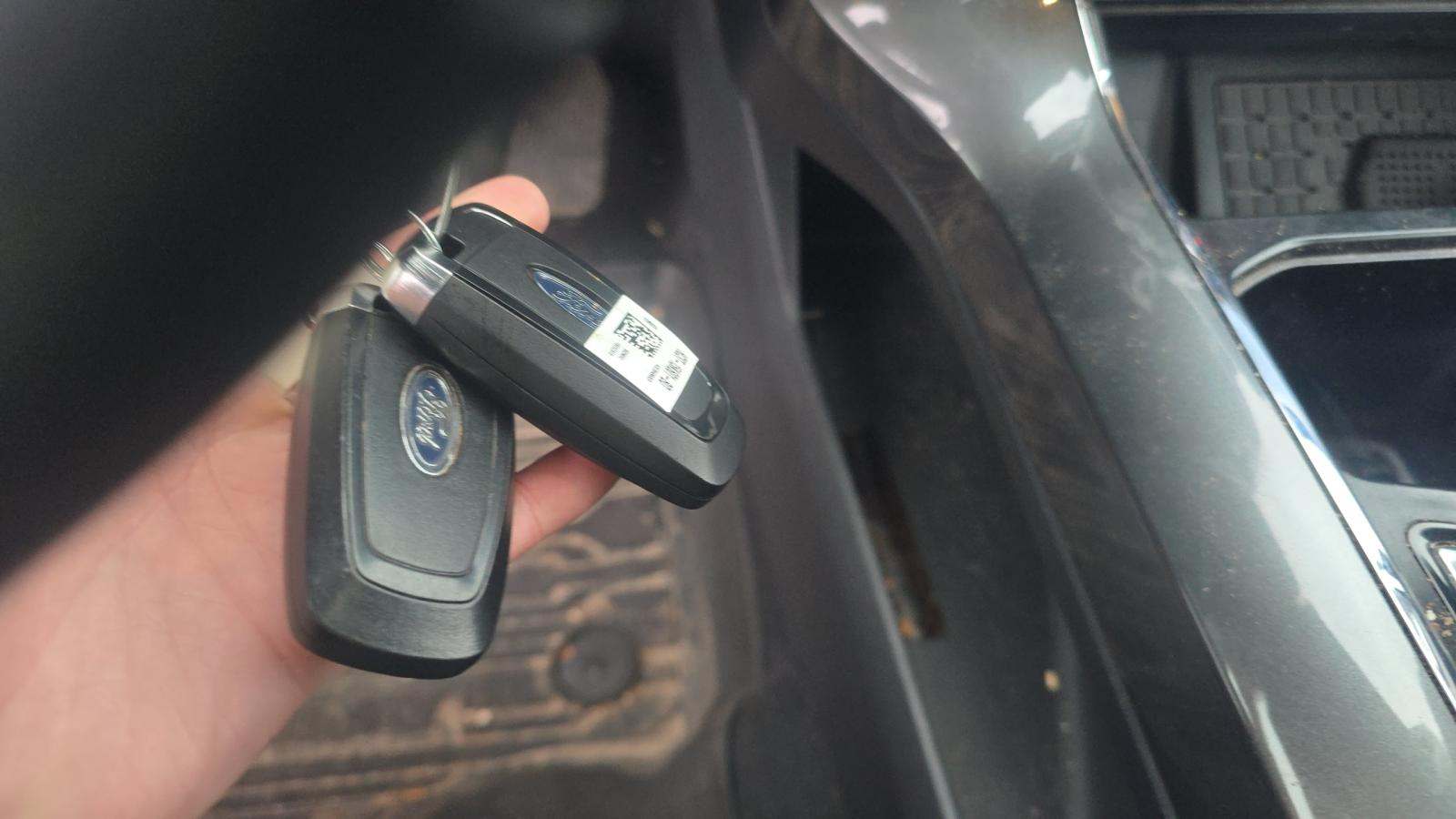 2023 Ford F-150 Hybrid Lariat AWD