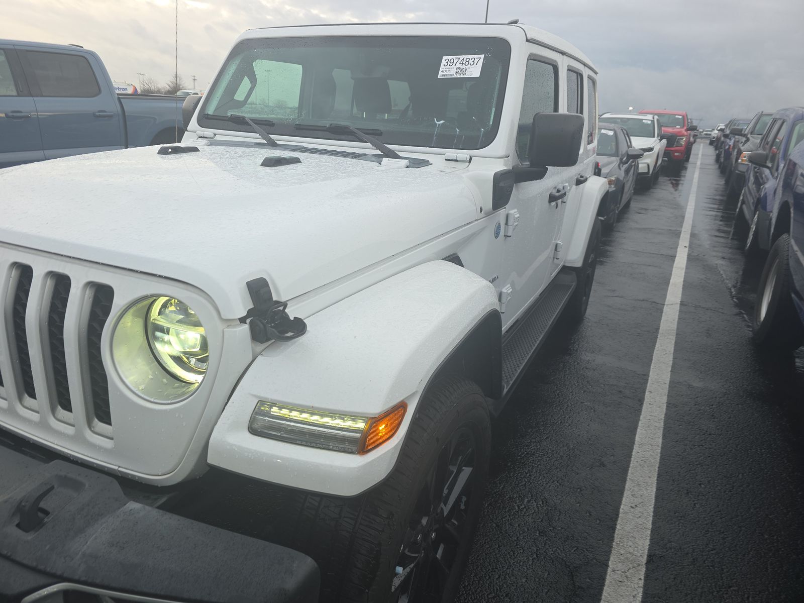 2021 Jeep Wrangler Unlimited Sahara 4XE's photo