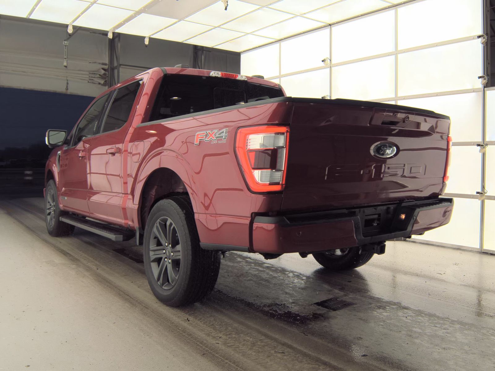 2023 Ford F-150 Hybrid Lariat AWD