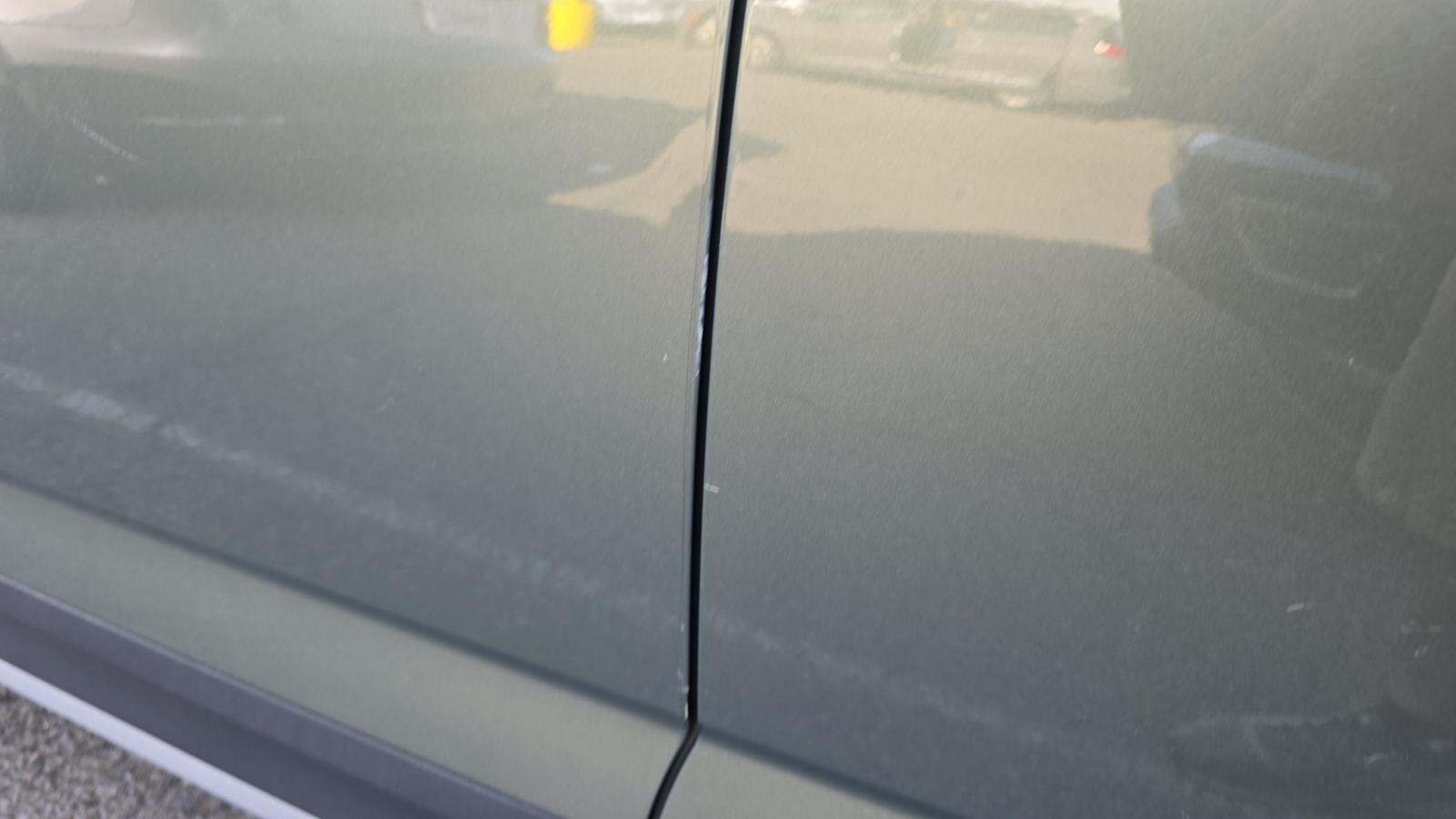 2024 Volkswagen Atlas 2.0T Peak Edition SEL AWD