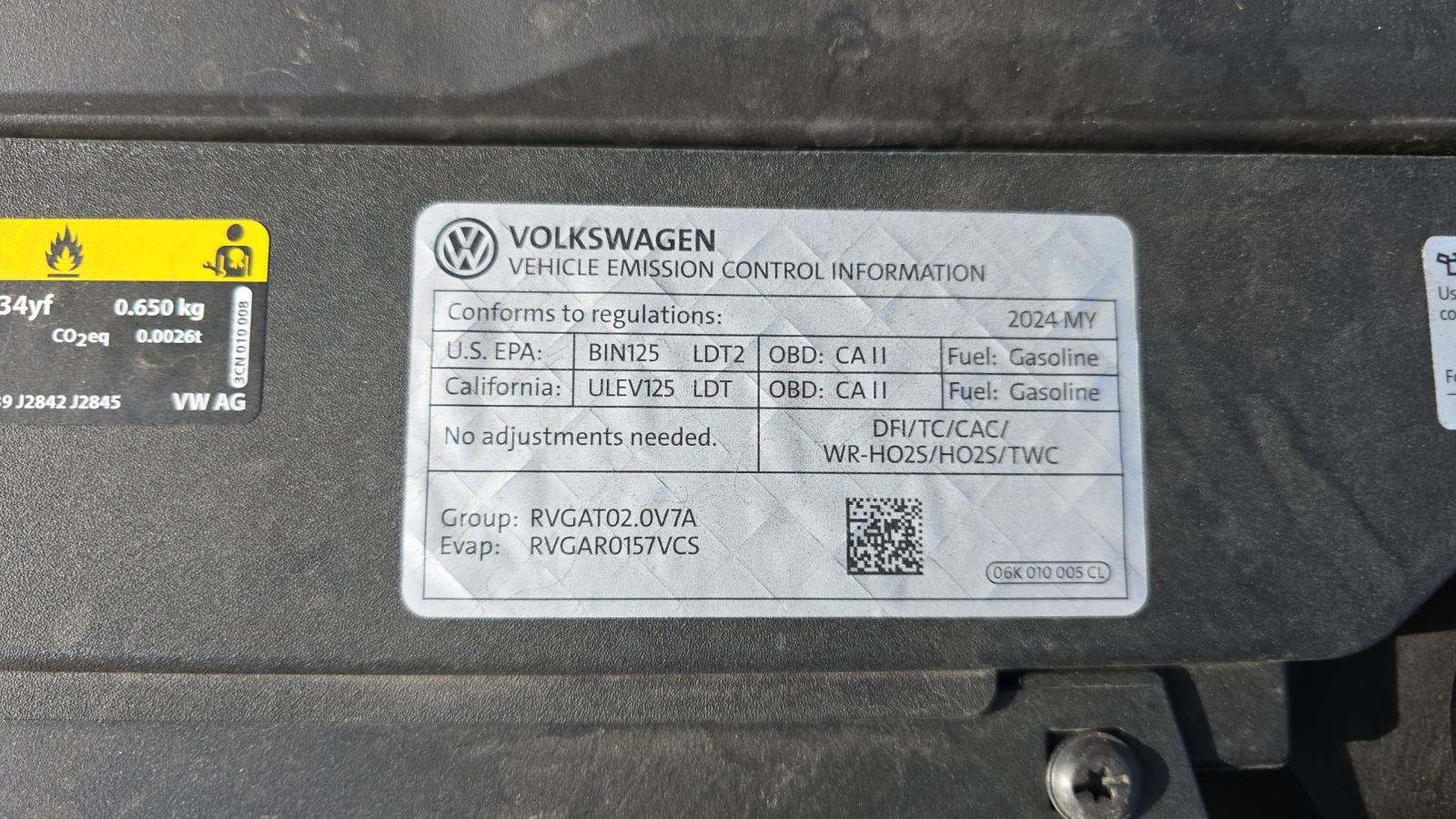 2024 Volkswagen Atlas 2.0T Peak Edition SEL AWD