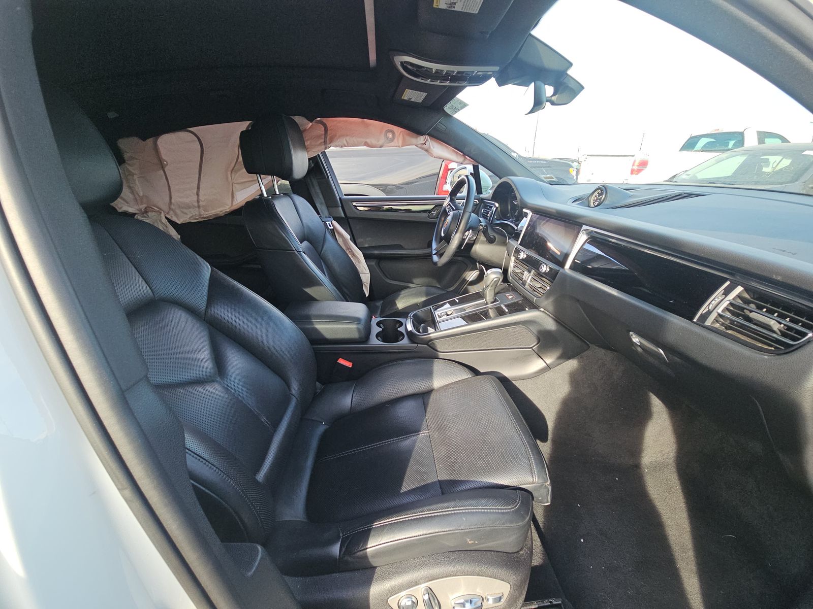 2024 Porsche Macan Base AWD