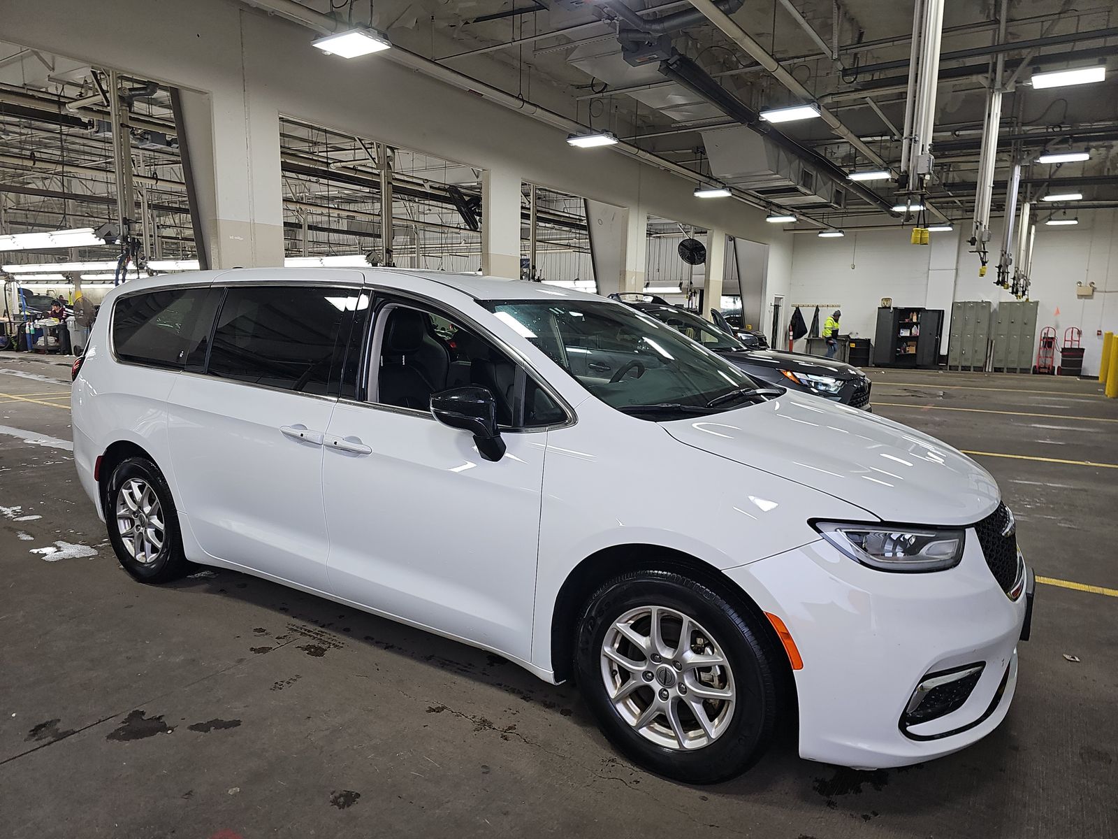 2024 Chrysler Pacifica Touring L FWD