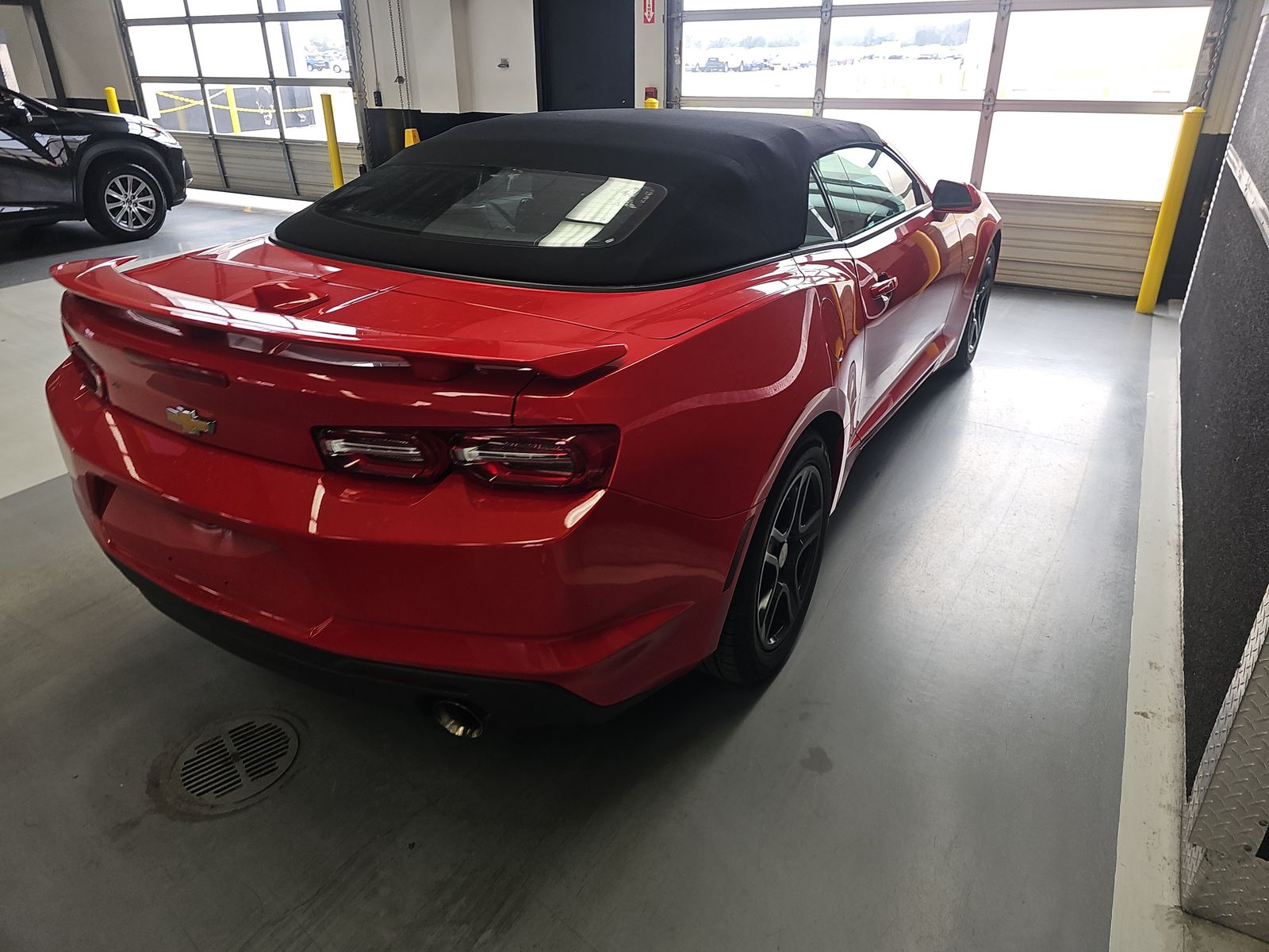 2023 Chevrolet Camaro 1LT RWD