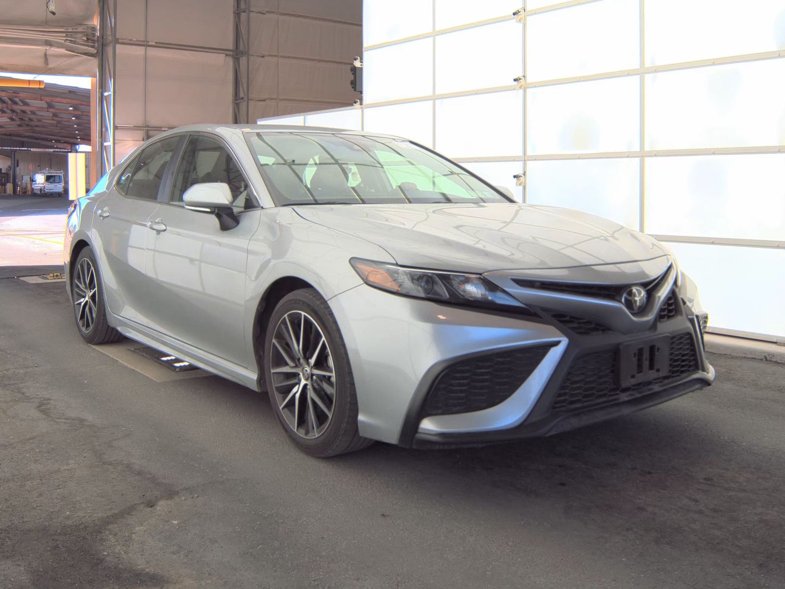 2024 Toyota Camry SE AWD