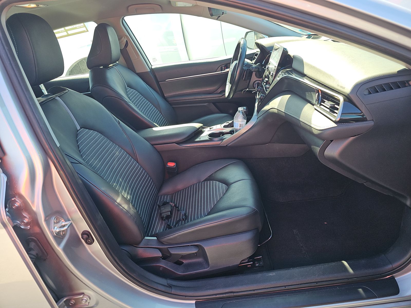 2024 Toyota Camry SE AWD