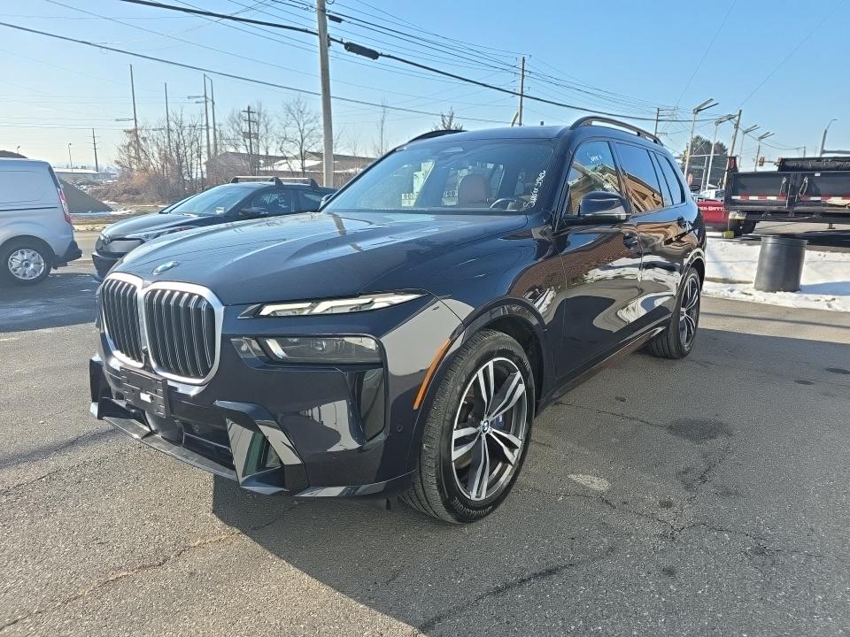2023 BMW X7 xDrive40i AWD