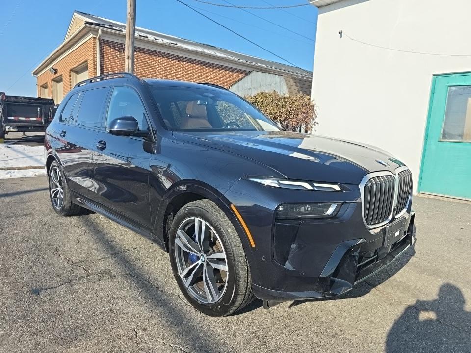 2023 BMW X7 xDrive40i AWD