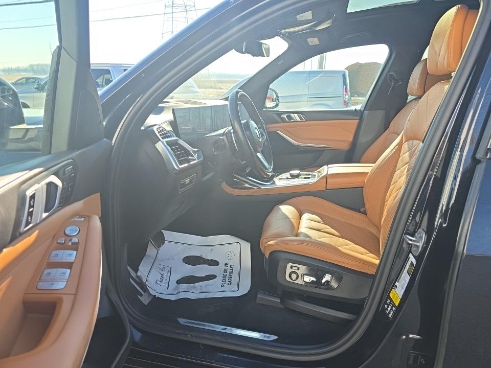 2023 BMW X7 xDrive40i AWD