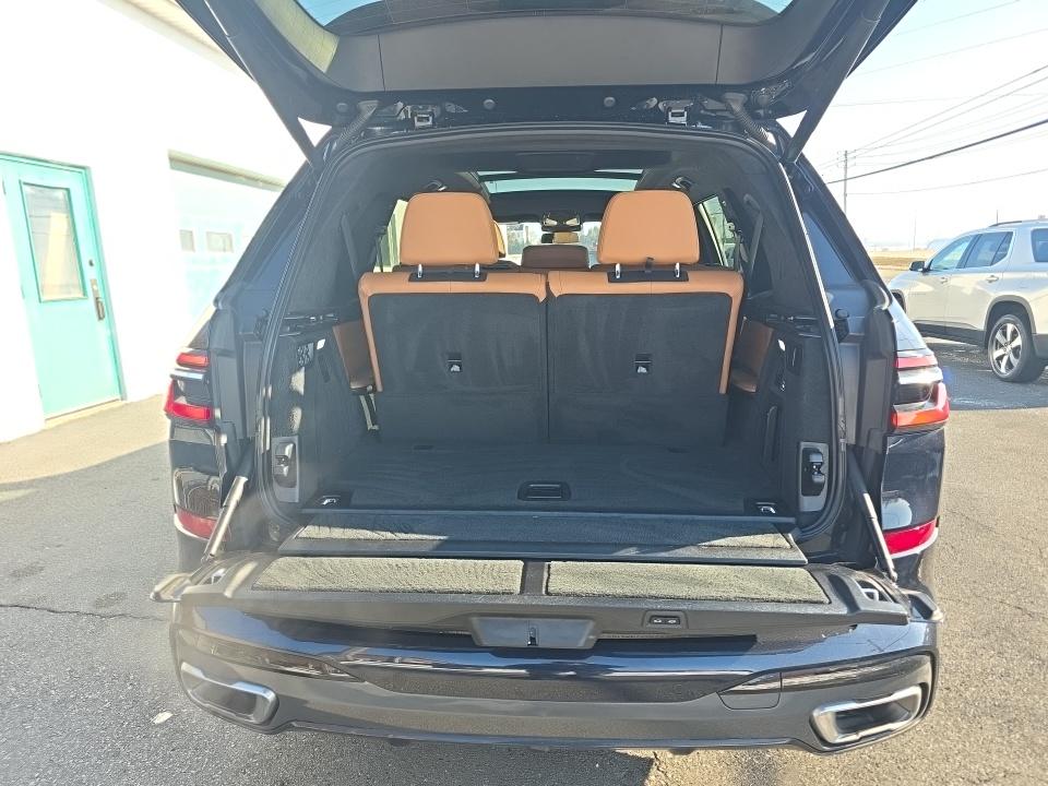2023 BMW X7 xDrive40i AWD