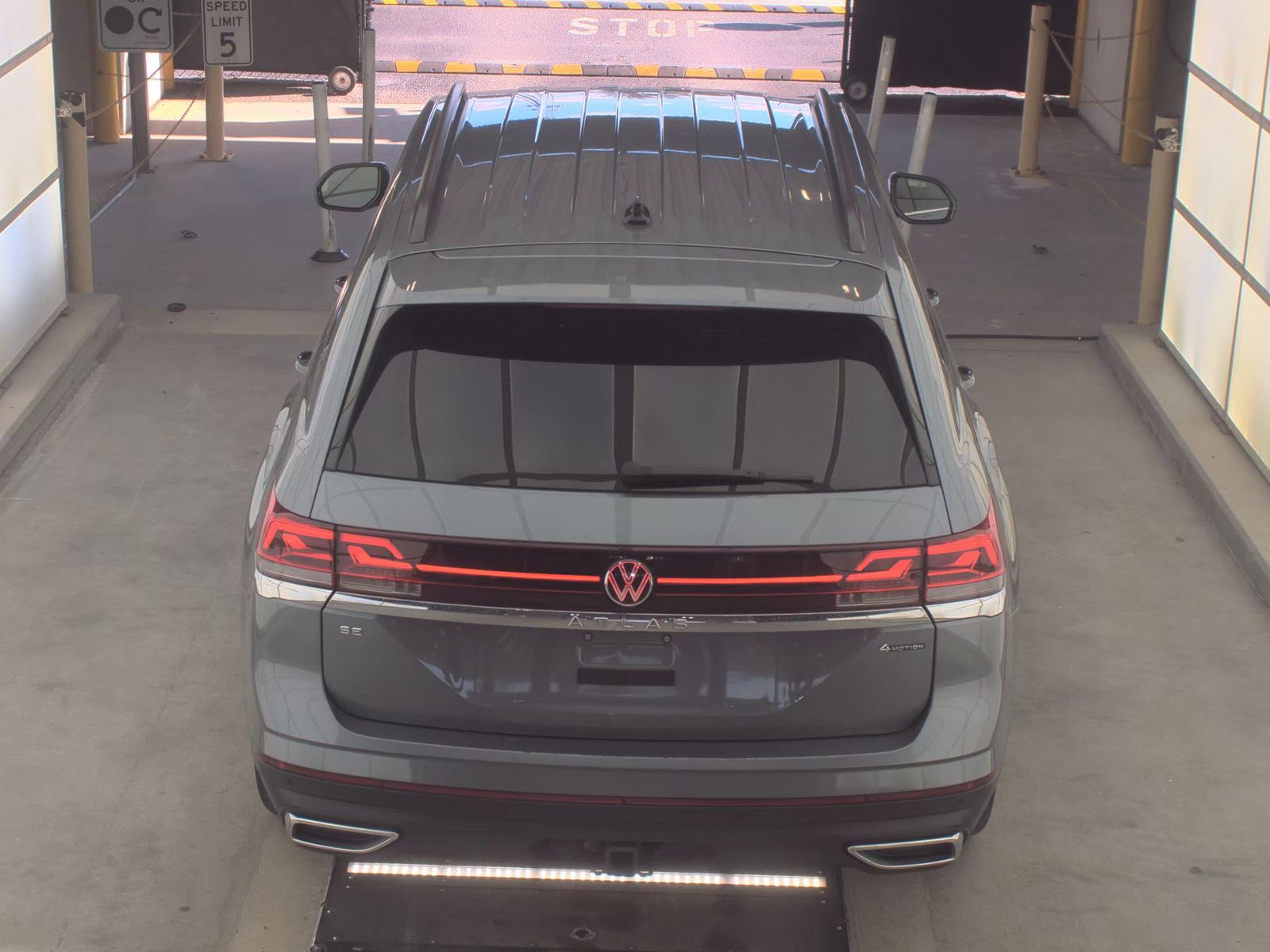 2024 Volkswagen Atlas 2.0T SE AWD