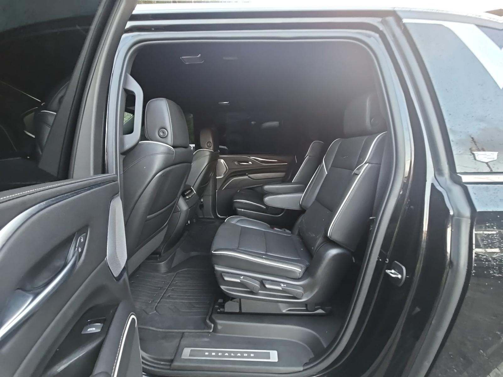 2022 Cadillac Escalade ESV Premium Luxury AWD