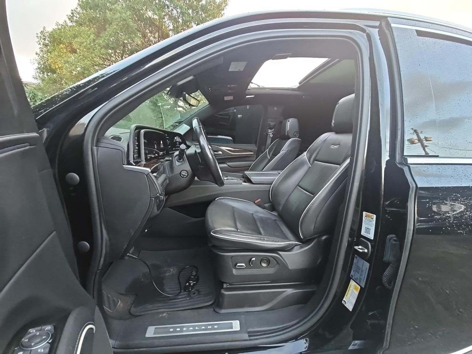 2022 Cadillac Escalade ESV Premium Luxury AWD