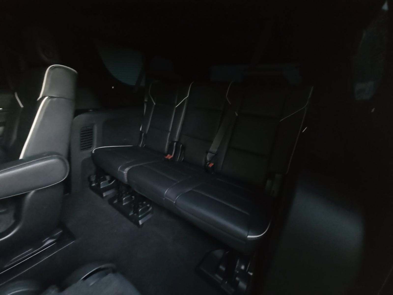 2022 Cadillac Escalade ESV Premium Luxury AWD